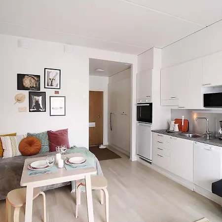 Tikkurila For 4 People Next To The Airport, Private Parking Διαμέρισμα Βάνταα