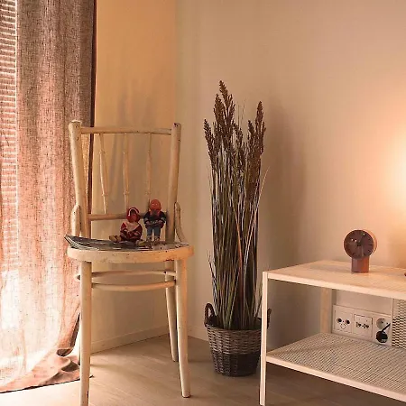Tikkurila For 4 People Next To The Airport, Private Parking Διαμέρισμα