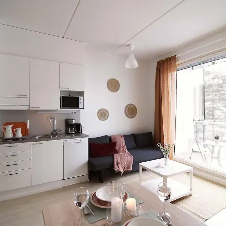 Apartment Tikkurila For 4 People Next To The Airport, Private Parking Vantaa