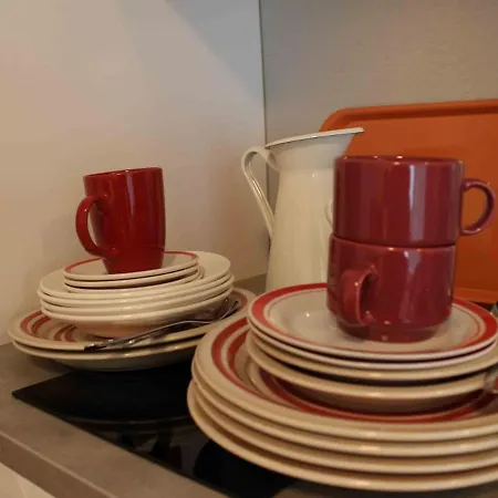 Διαμέρισμα Tikkurila For 4 People Next To The Airport, Private Parking *